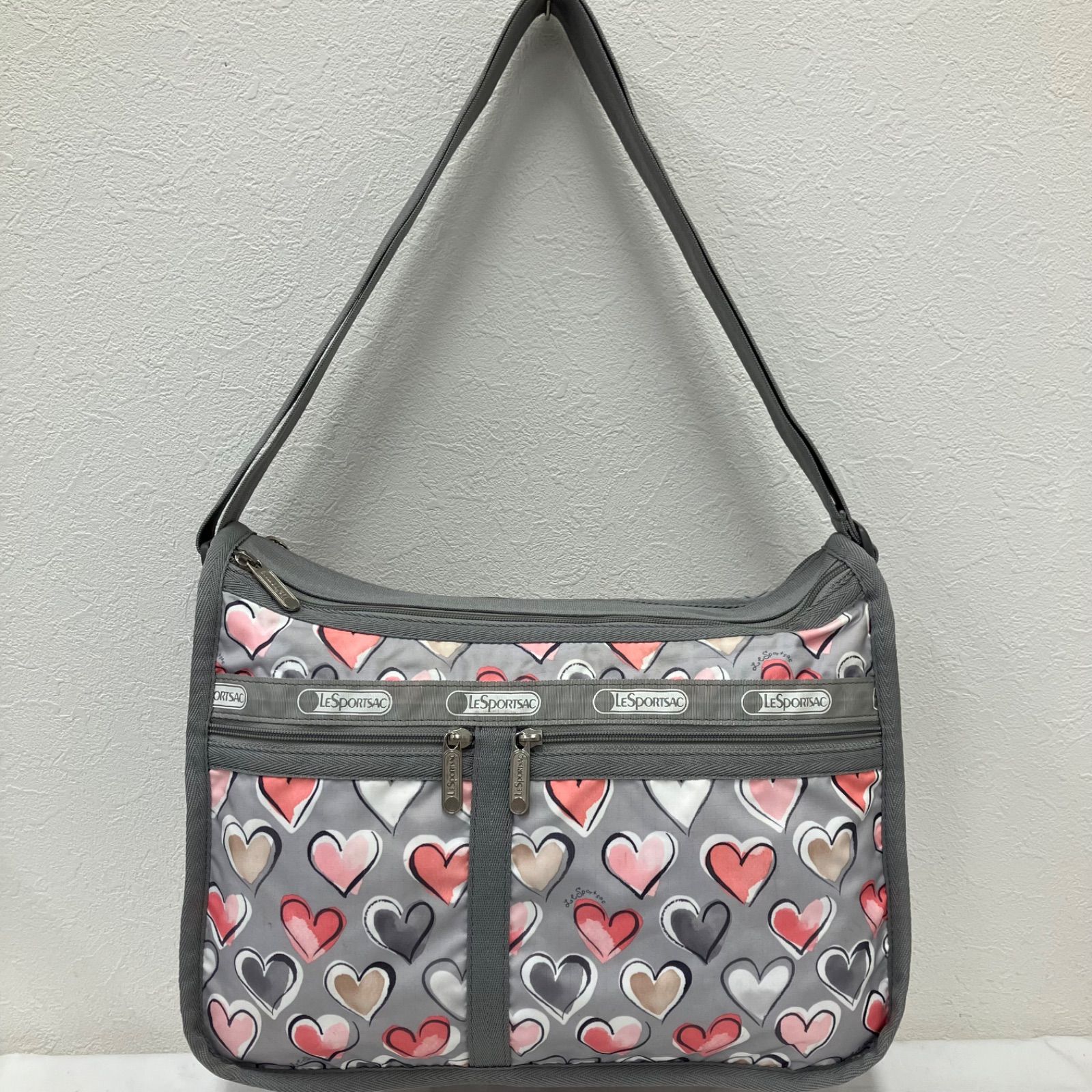 2343 LeSportsac レスポートサック ショルダーバッグ 斜めがけ 紐調節 