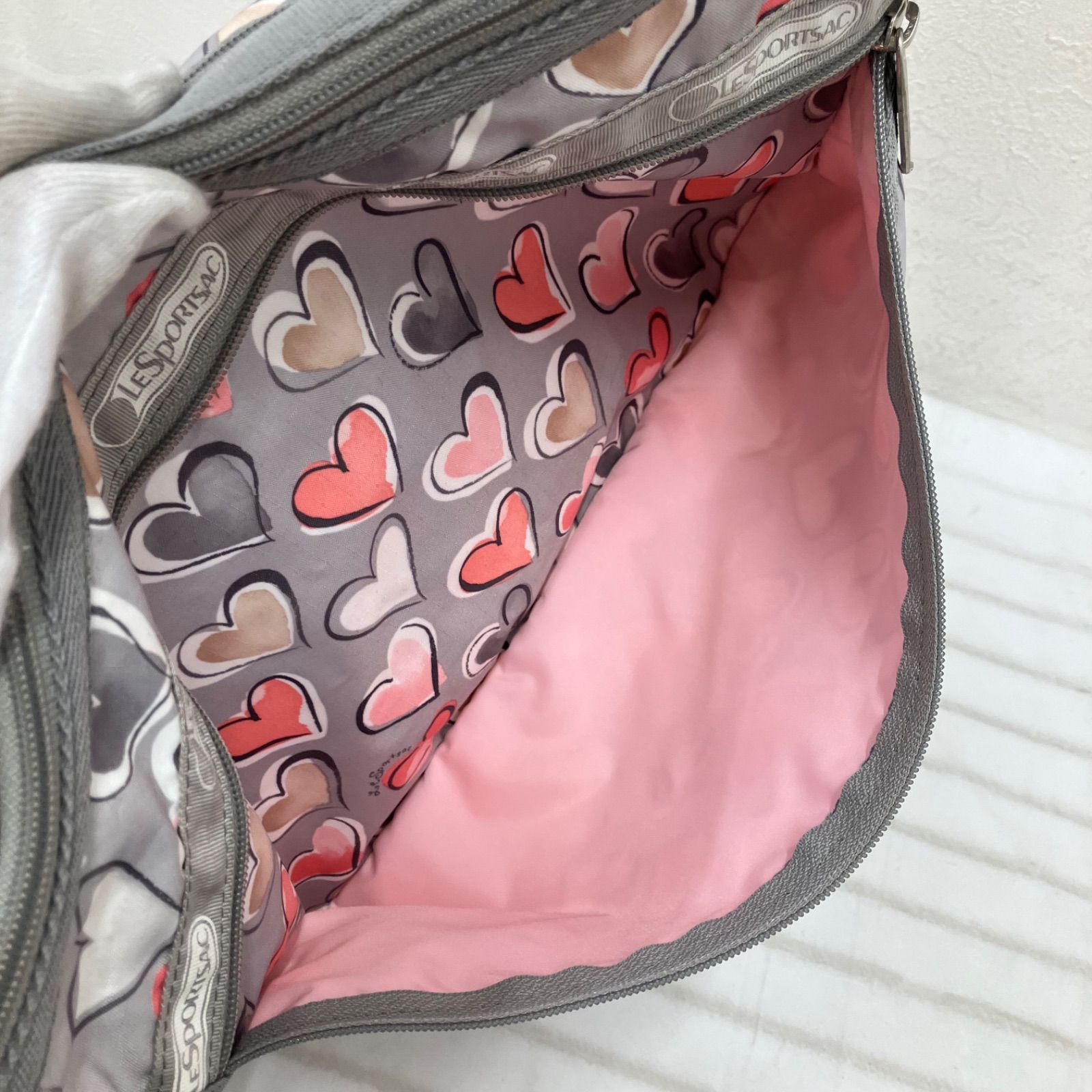 2343 LeSportsac レスポートサック ショルダーバッグ 斜めがけ 紐調節 