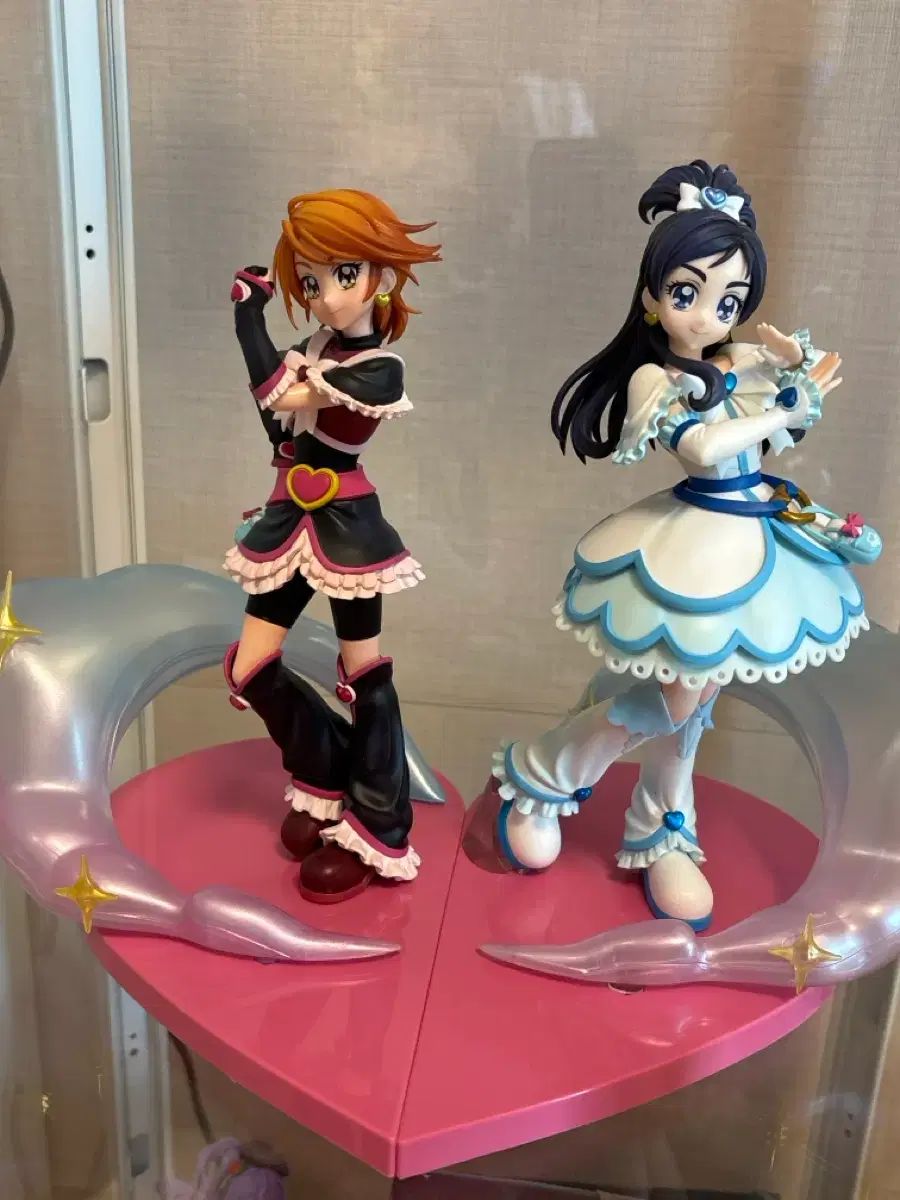 プリキュア キューティーブラック キュートホワイト クージー フィギュア
