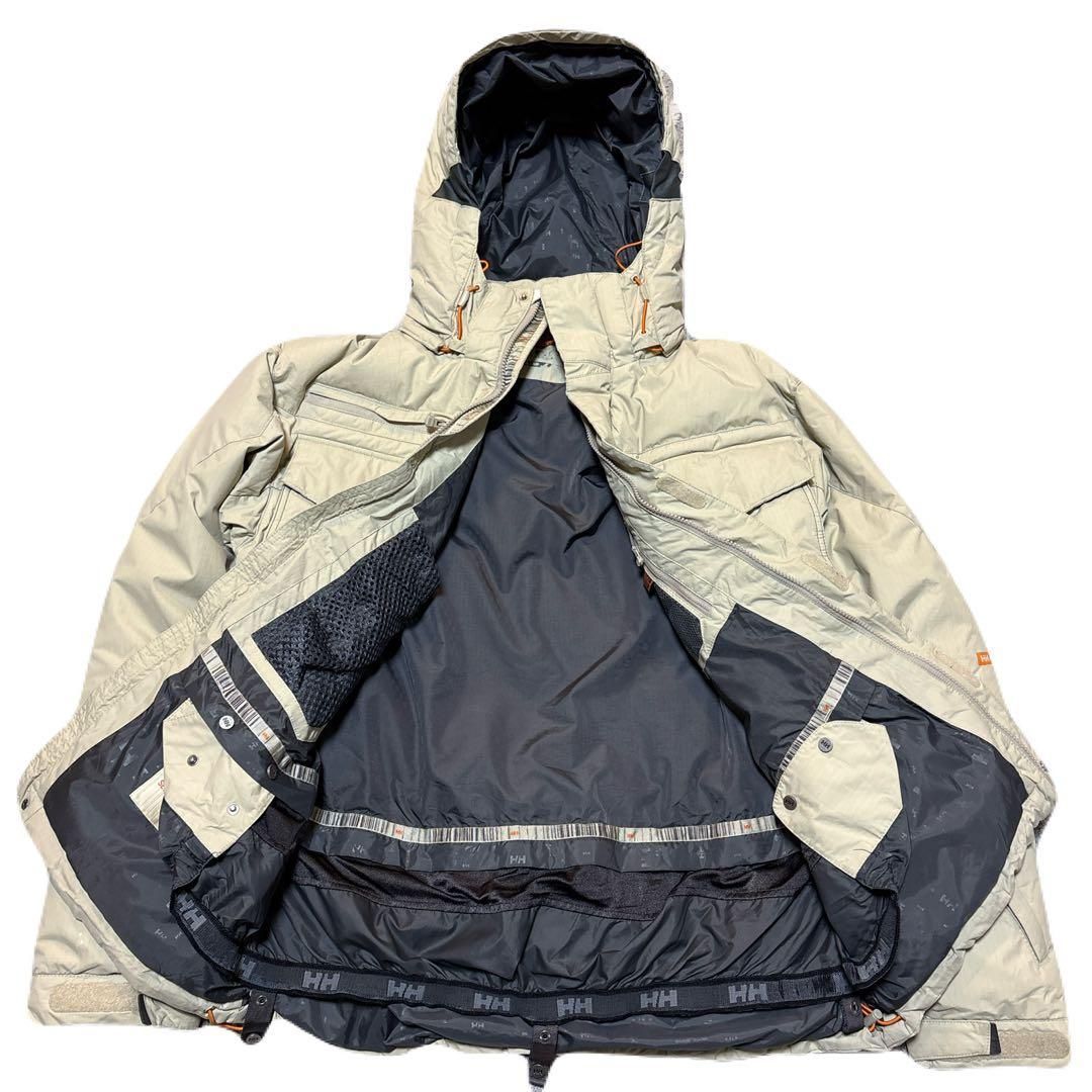 ヘリーハンセン　HELLY HANSEN ダウンパーカー　サイズM スノーウエア ヘリーハンセン HELLY HANSEN ダウンパーカー サイズM スノーウエア