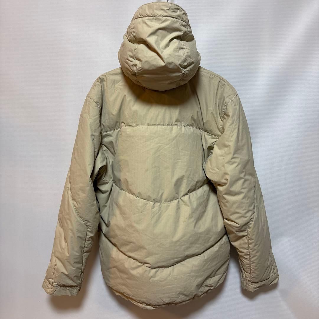 ヘリーハンセン HELLY HANSEN ダウンパーカー サイズM スノーウエア