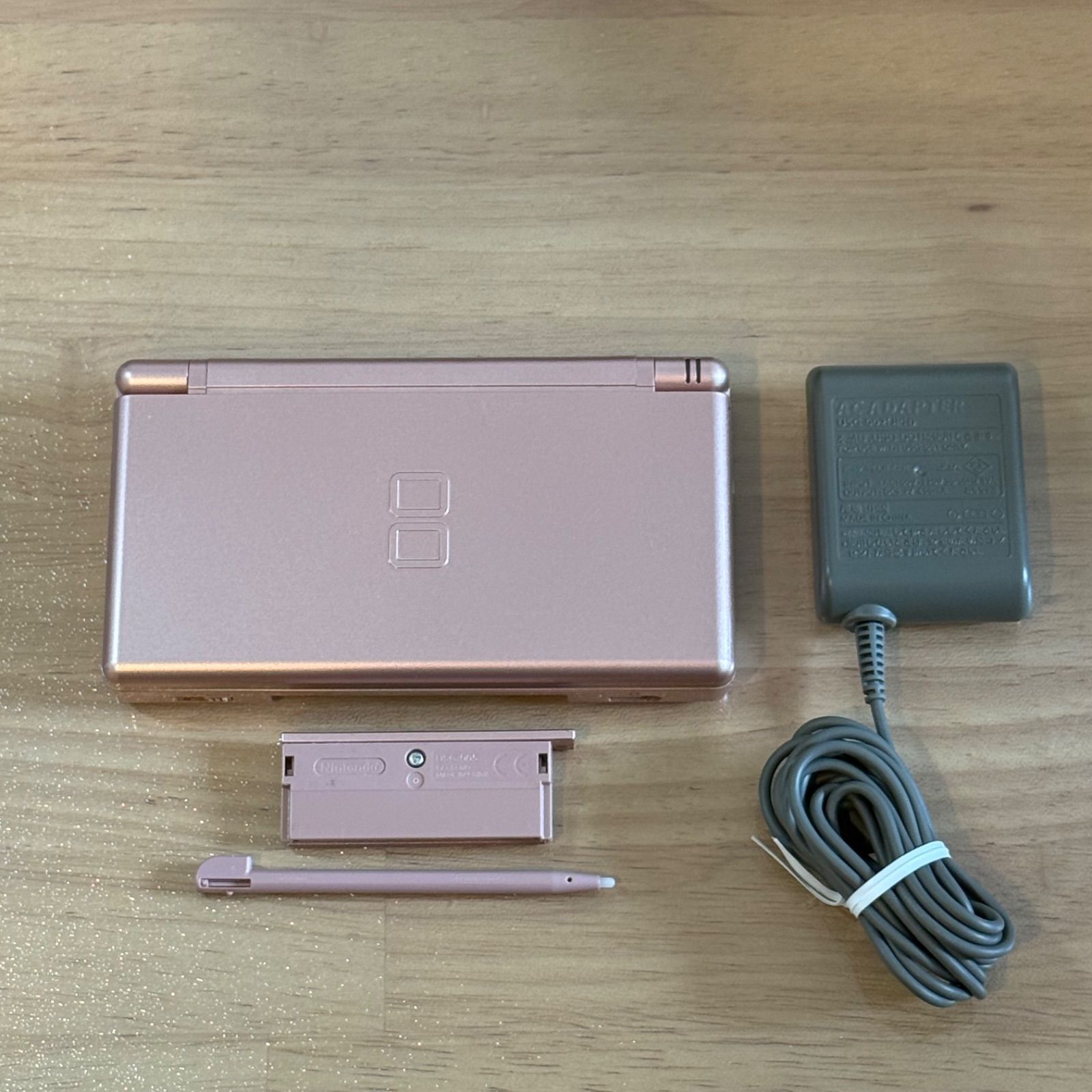 5-127【液晶美品】ニンテンドーDS LITE メタリックロゼ 完動品