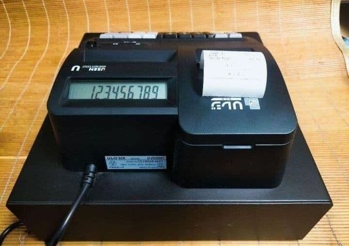 USENレジスター　軽減税率対応　感熱紙　人気コンパクト型　126821 USENレジスター 軽減税率対応 感熱紙 人気コンパクト型 624446 - メルカリ
