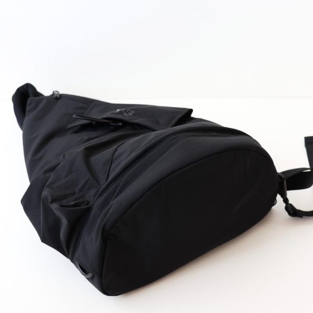 並行輸入品】Y-3 Y3 ワイスリー スリングバッグ メンズ ボディバッグ