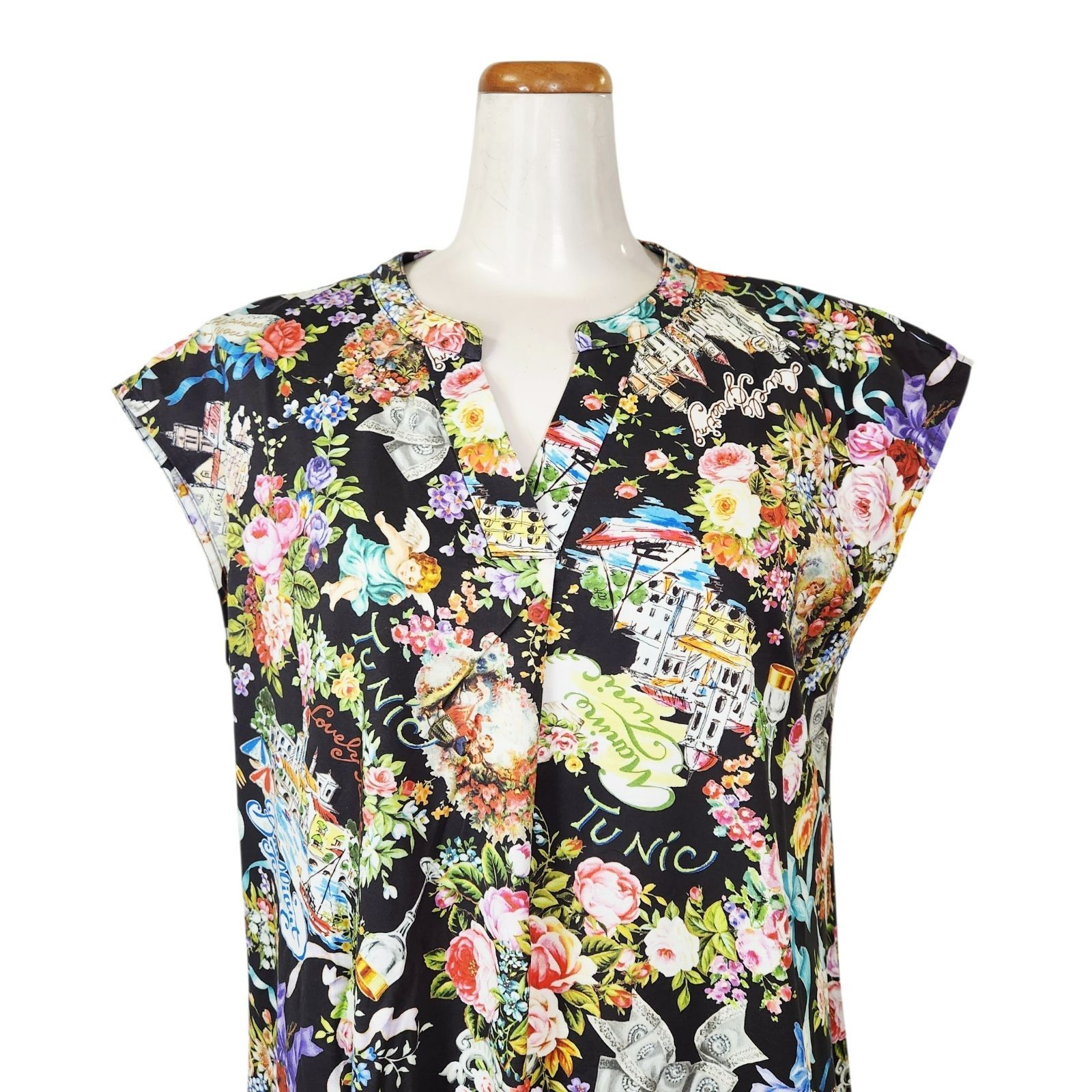 鴨居羊子ワンピース　新品未使用‼️TUNIC　春夏　フレンチ袖　８０双天竺マリンラブ　黒色　53254