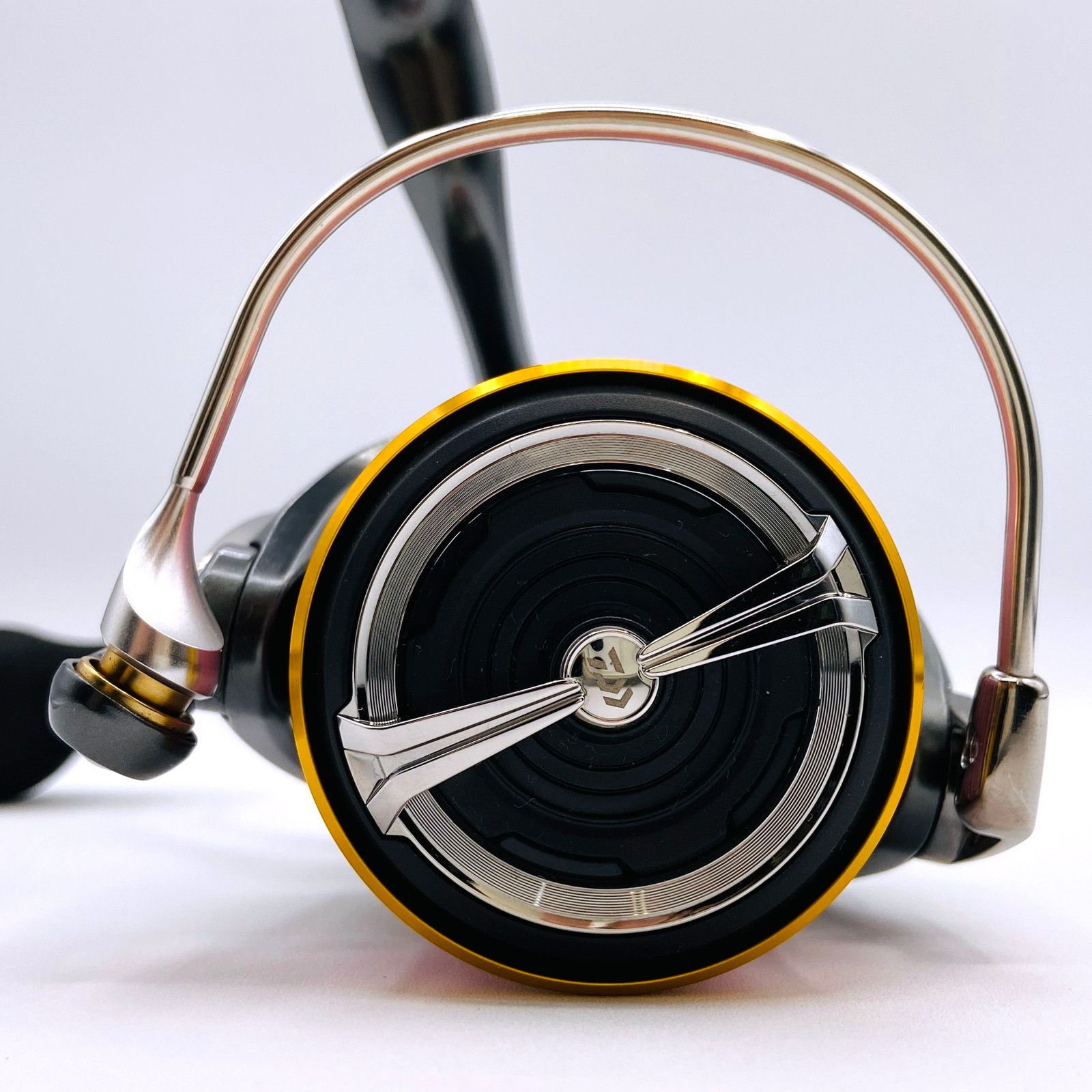 倉吉店】 中古 Daiwa | ダイワ リール 18 BLAST LT4000-CXH ブラスト
