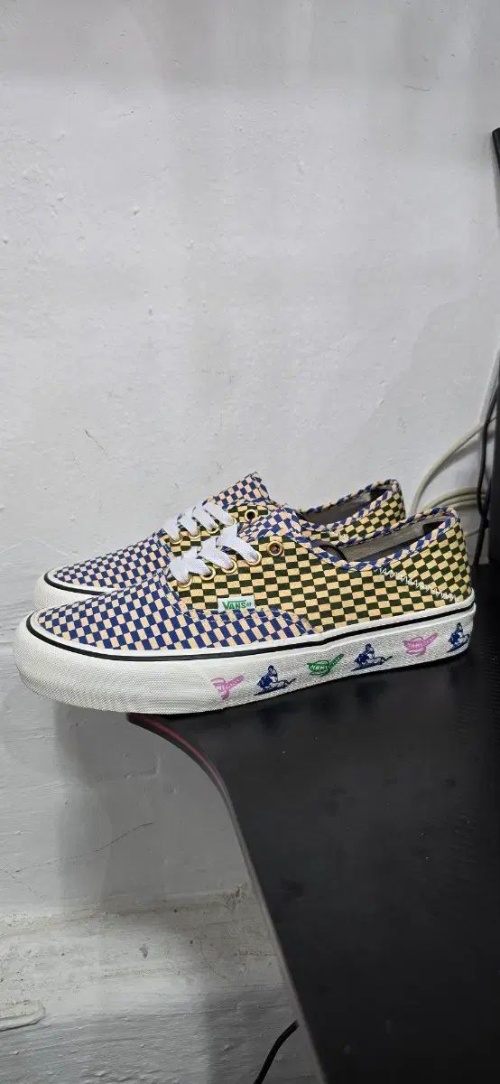 VANS チェッカーボード スニーカー プリンティング ディテール (270)