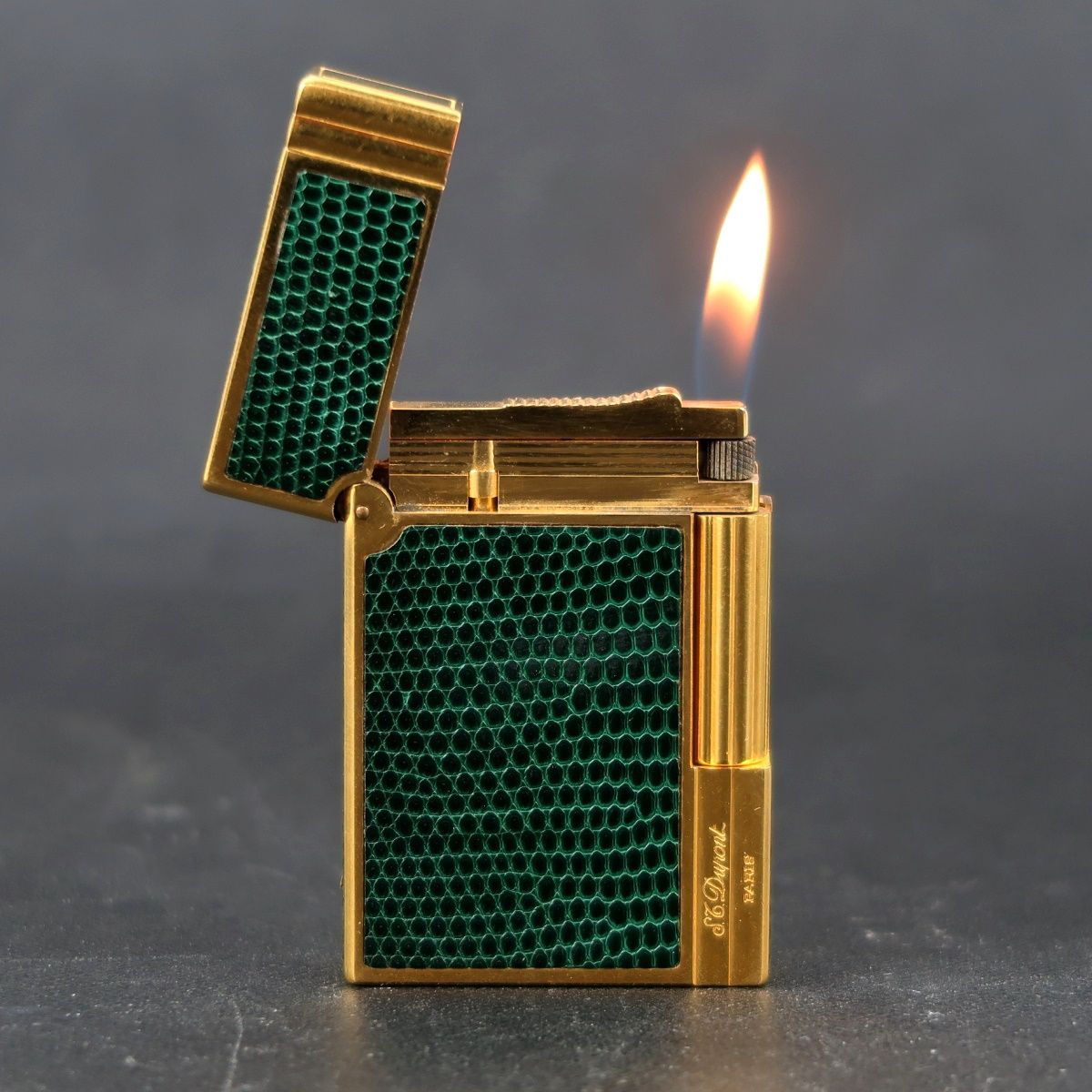 【美品】S.T.Dupont デュポン ギャッツビー リザード グリーン×ゴールド 良音 高級ガスライター 着火確認済み 喫煙具 煙草【UQ33】