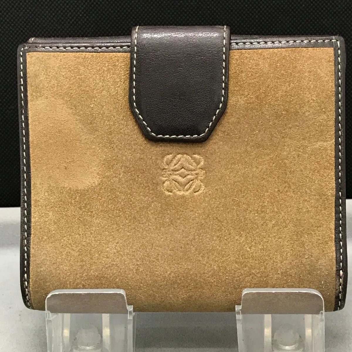 新品未使用✨LOEWE ロエベ　アナグラム　折り財布　スエード　ブラウン LOEWE ロエベ 三つ折り財布 アナグラム スエード×レザー ブラウン系