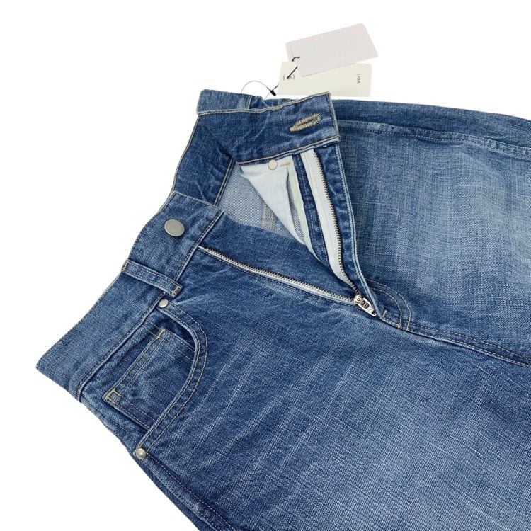 未使用品 yori ヨリ Audreyテーパードデニムパンツ インディゴ 34 YR22