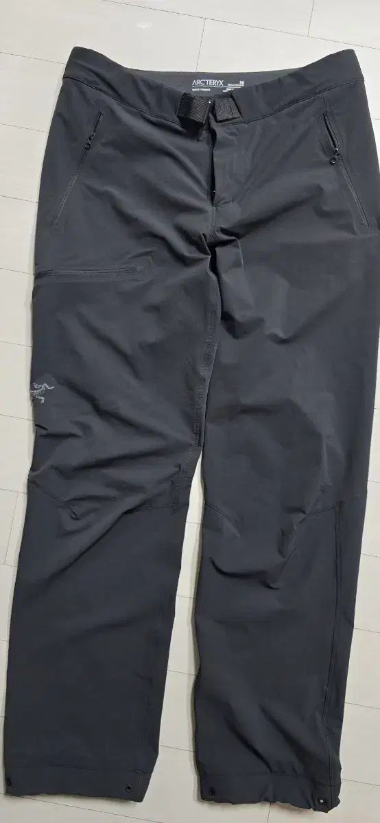 ARC'TERYX アークテリクス ズボン メンズ 30 サイズ