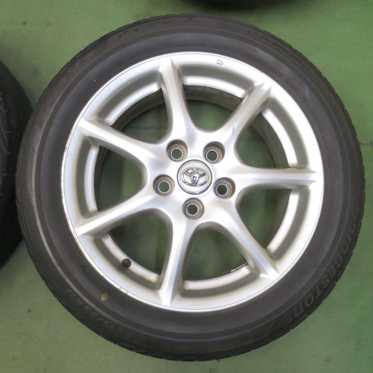 4本価格☆トヨタ 50系 エスティマ 純正 215/55R17 ブリヂストン 4本価格☆トヨタ 50系 エスティマ 純正 215/55R17 ブリヂストン