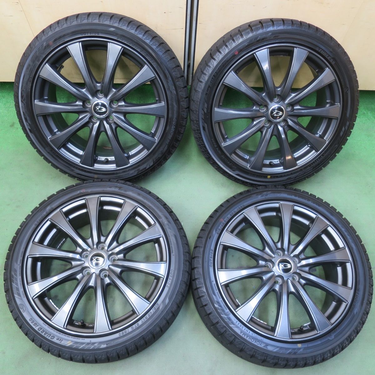 バリ溝！22年！9.5分以上☆プリウス 等 215/45R17 スタッドレス