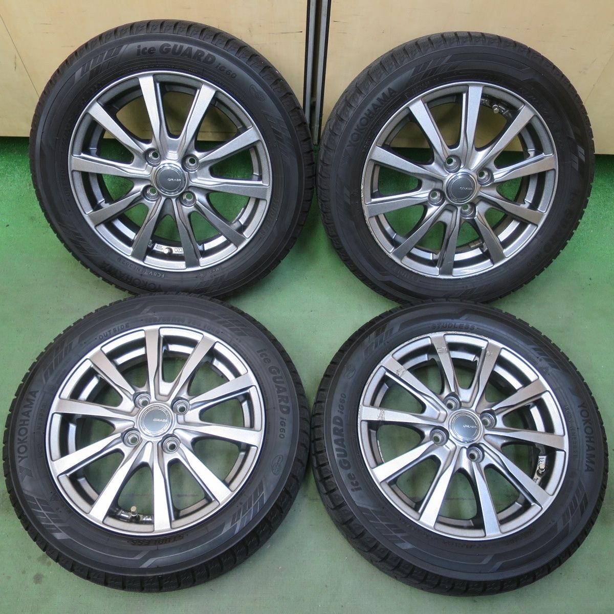 バリ溝！22年！キレイ！8.5分☆スタッドレス 155/65R14 ヨコハマ