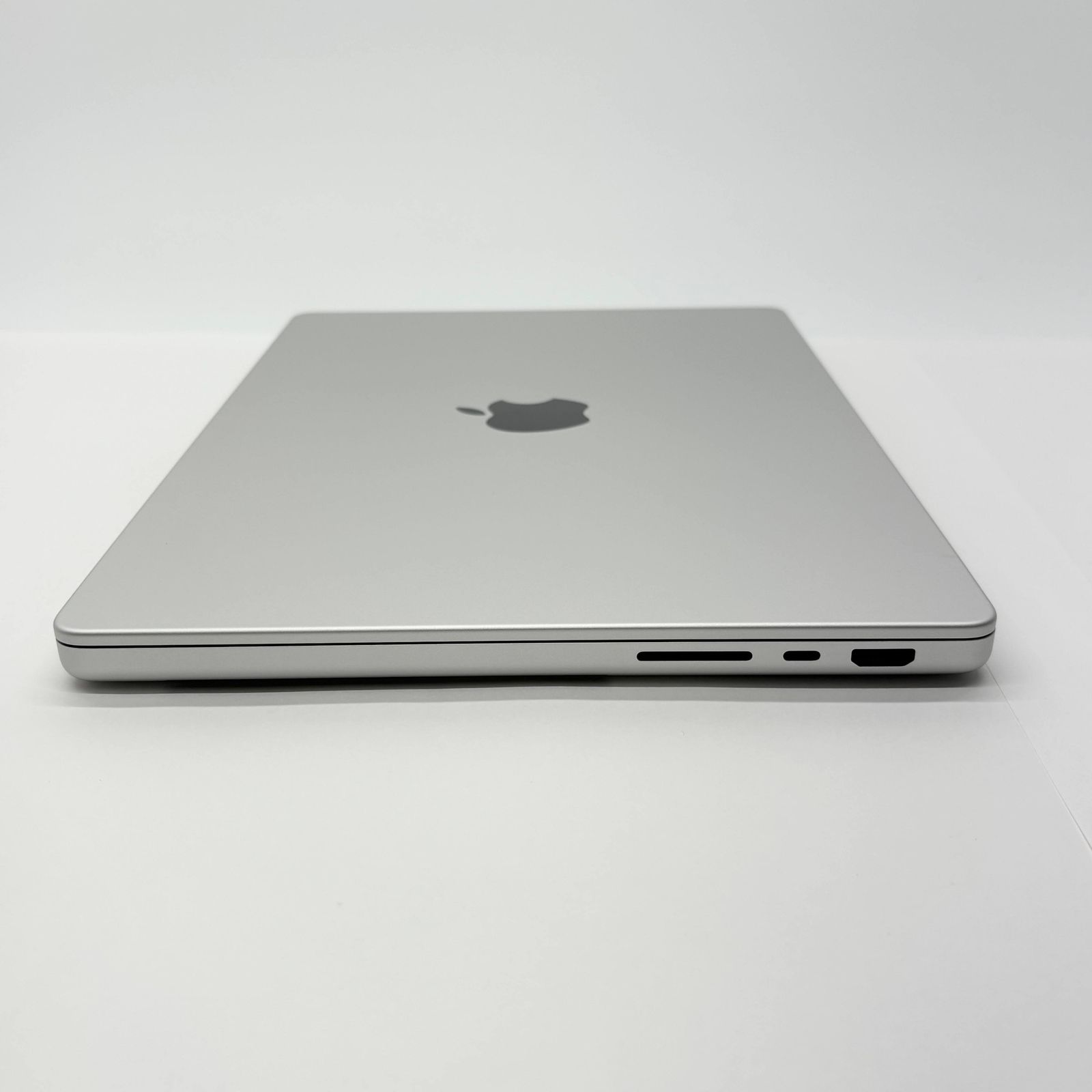 美品 MacBook Pro 14 M4 10C 16GB 512GB 100%バッテリー - メルカリ