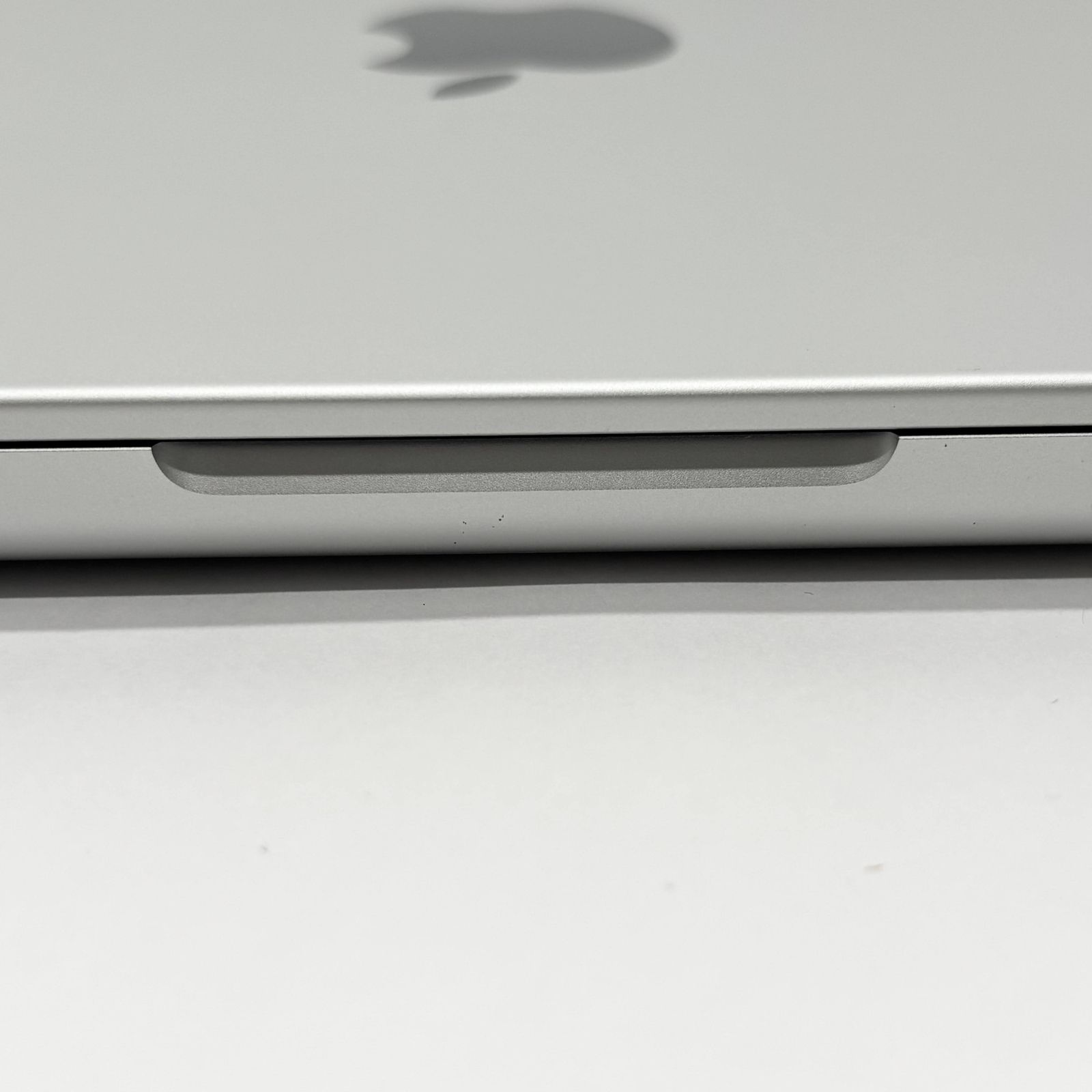 美品 MacBook Pro 14 M4 10C 16GB 512GB 100%バッテリー - メルカリ