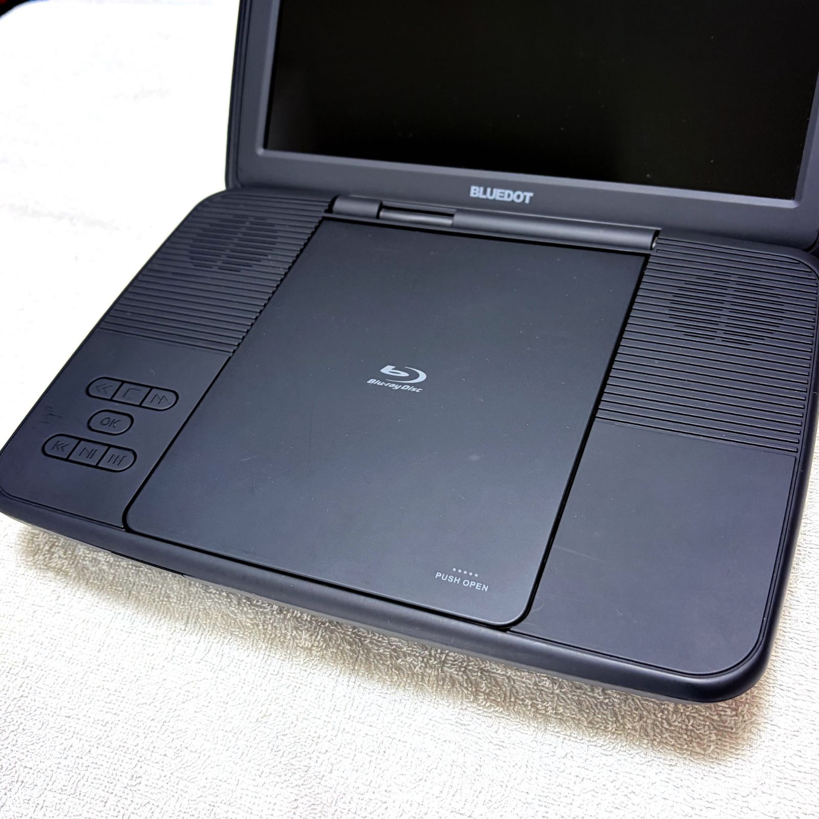 クーポンあり】 付属品完備 10インチ ポータブルBlu-rayプレイヤー