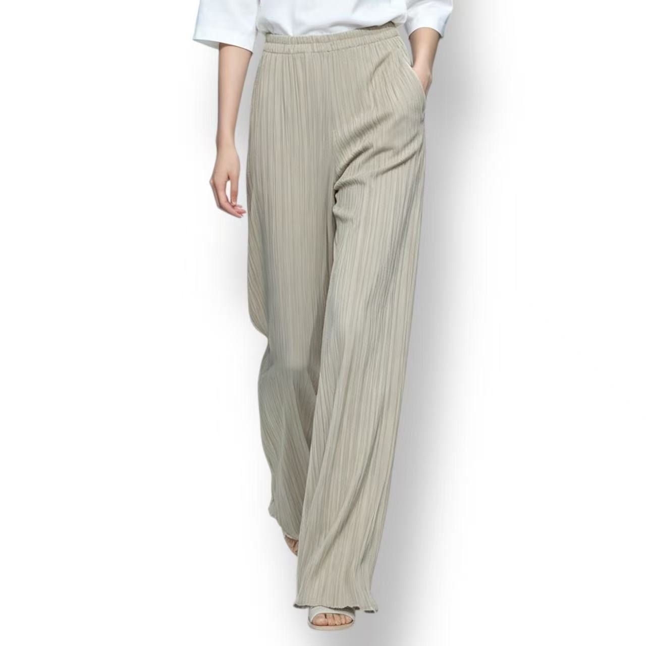 極美品 ISSEY MIYAKE イッセイミヤケ PLEATS PLEASE プリーツプリーズ ボトムス パンツ アイボリー