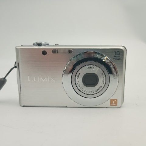 Panasonic LUMIX DMC-FH5 Silver コンパクトデジタルカメラ 動作品