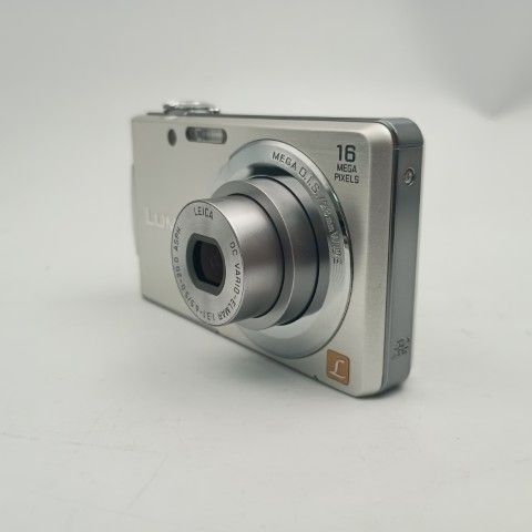 Panasonic LUMIX DMC-FH5 Silver コンパクトデジタルカメラ 動作品