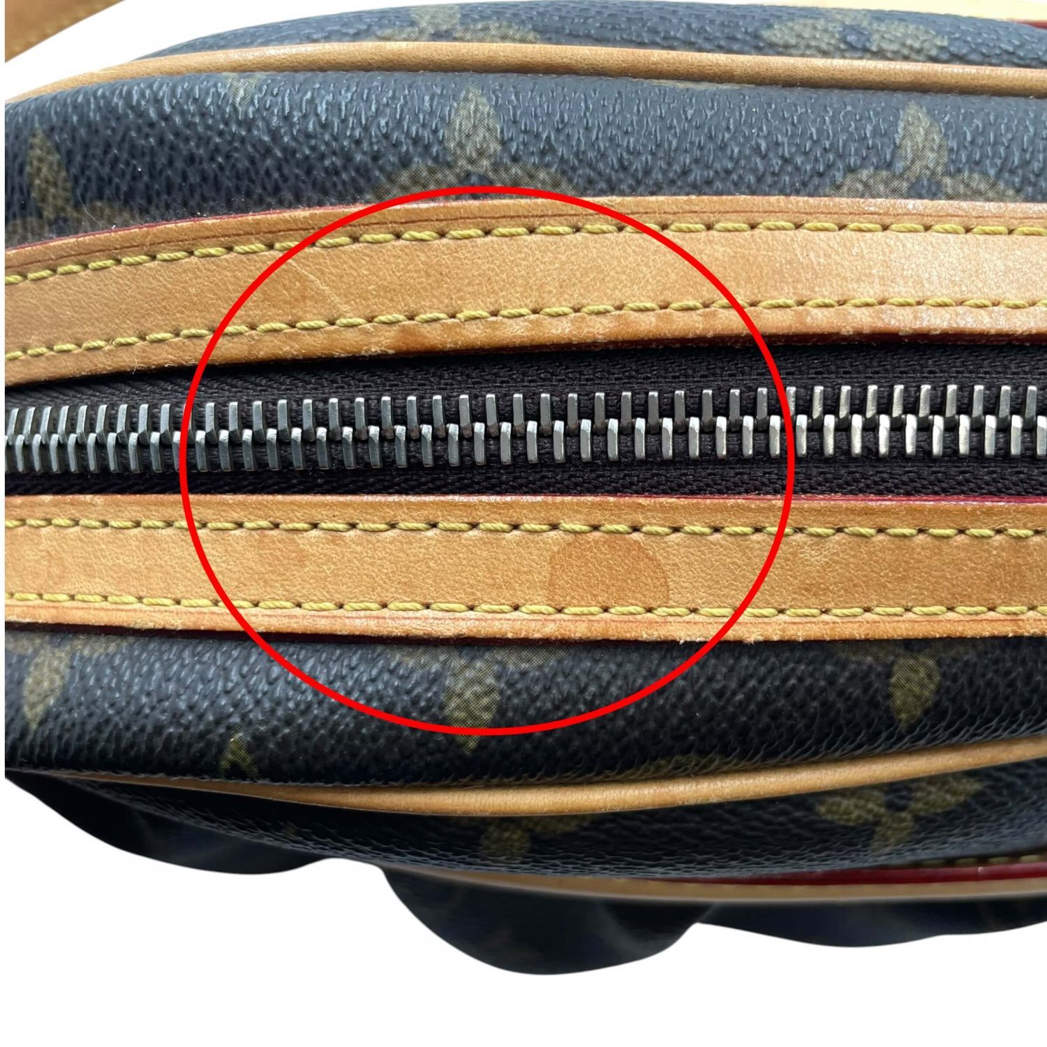 中古】 LOUIS VUITTON ルイ・ヴィトン M40057 モノグラム クララ