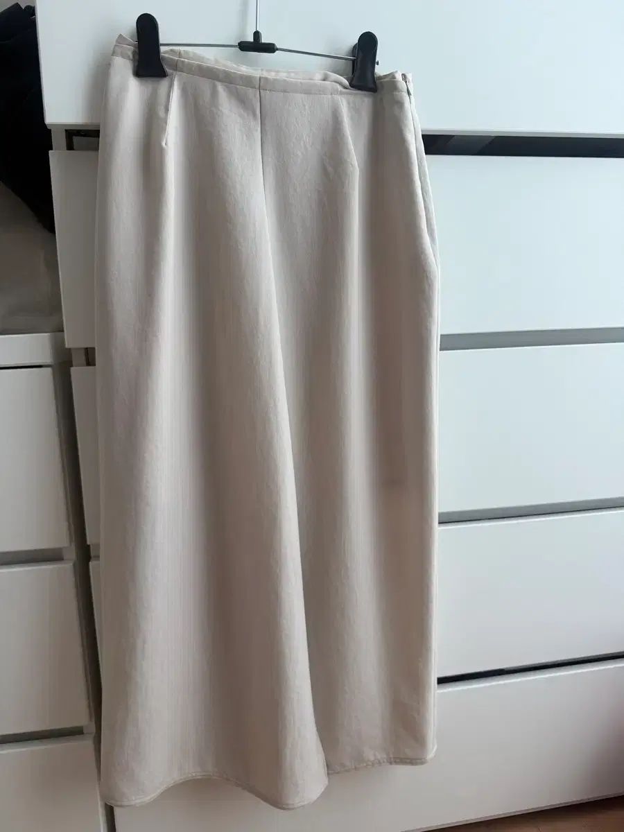 the CASHMERE スリット スカート 64