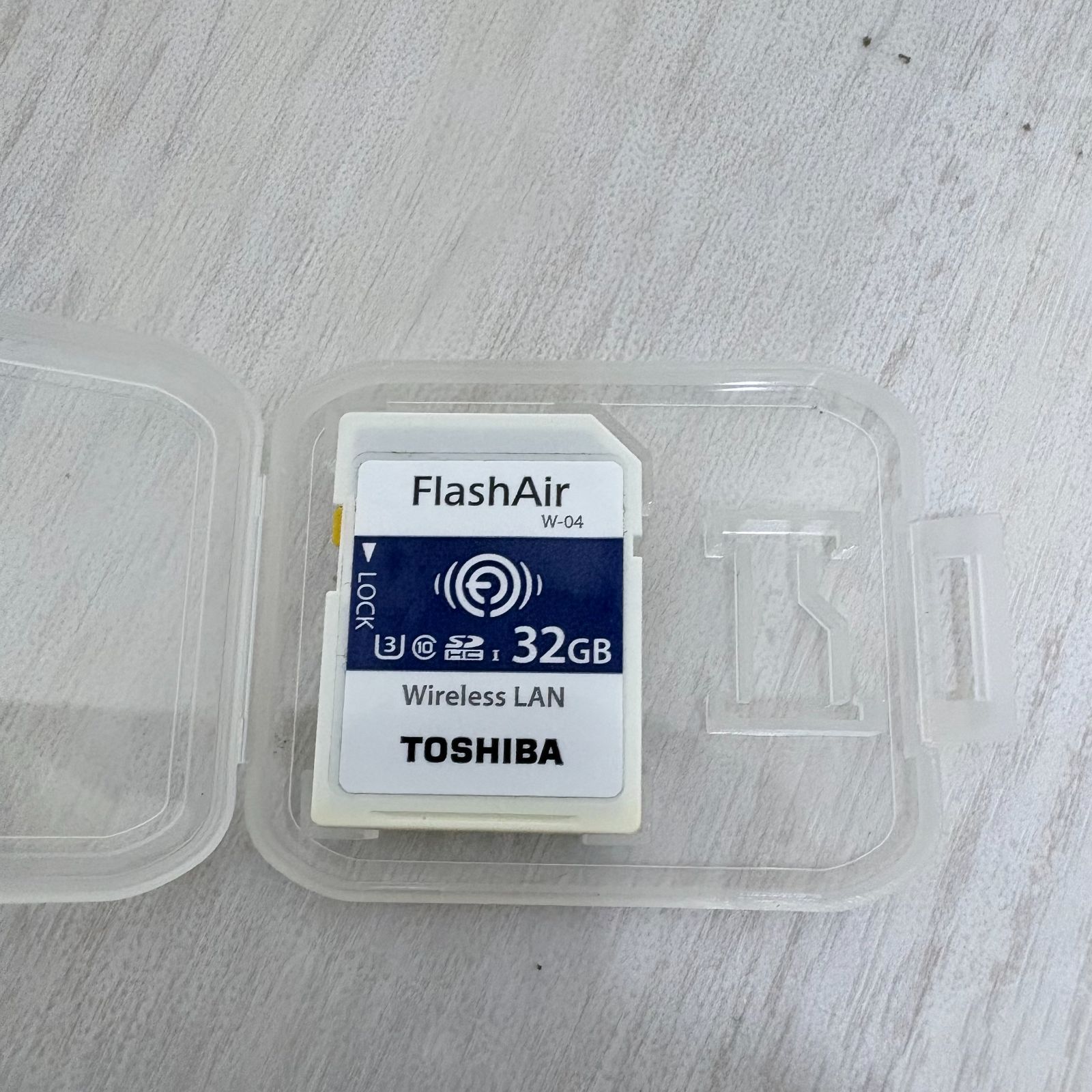 TOSHIBA FlashAir W-04 32GB