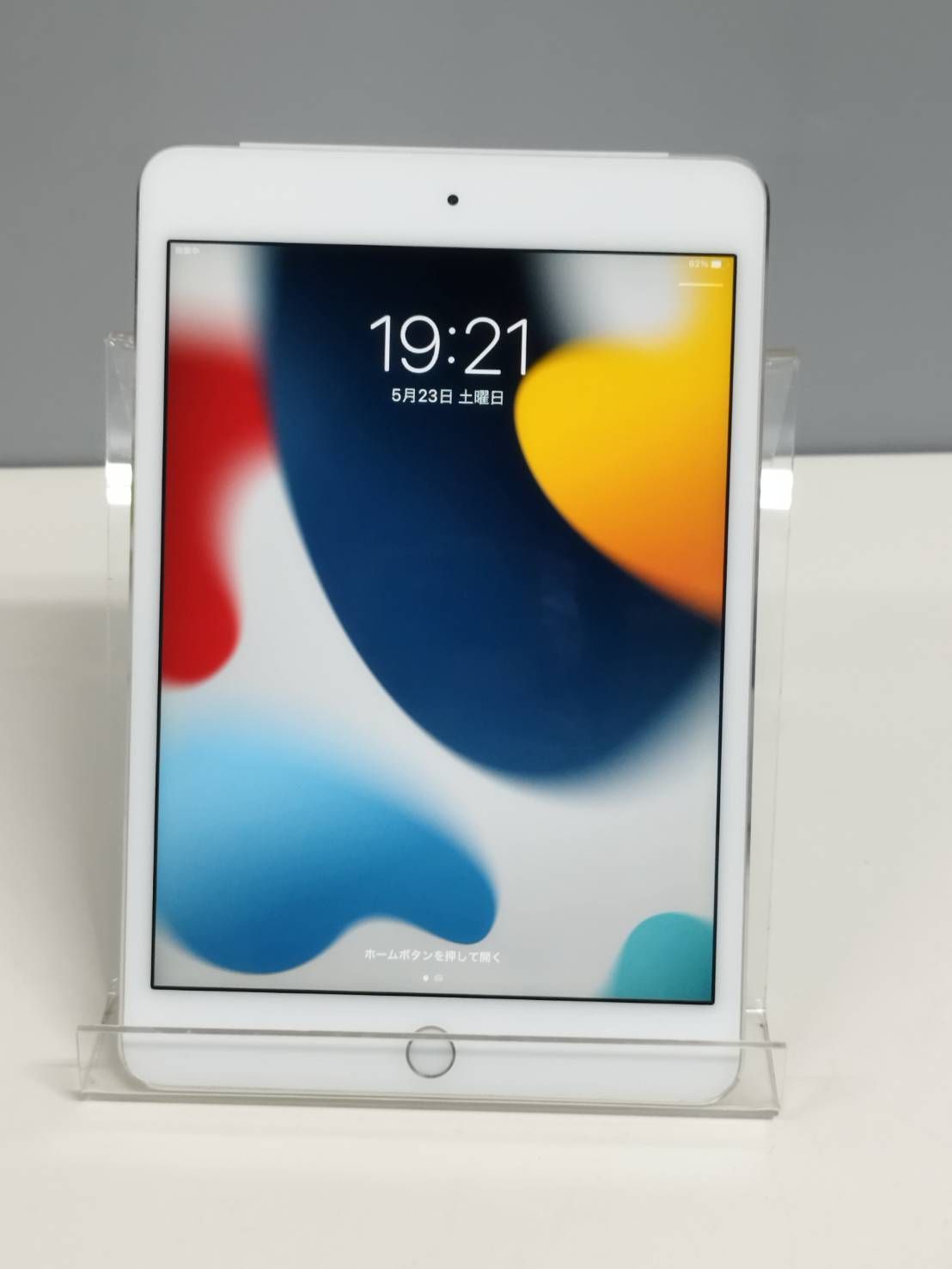 iPad mini 4 Wi-Fi+セルラー 16GB バッテリー95% - メルカリ