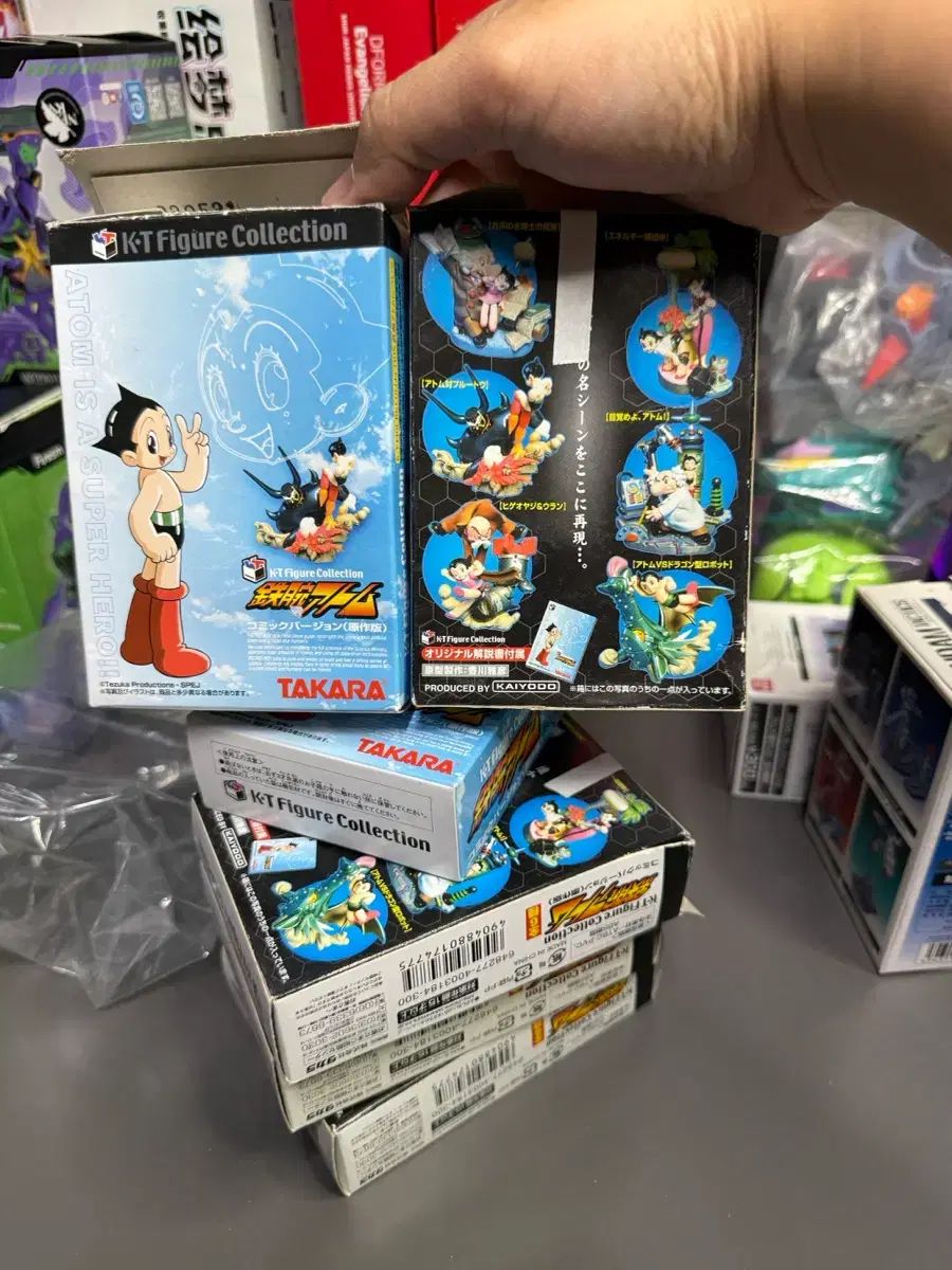 TAKARA 타카라 Atom（アトム） フィギュア ビネット コレクション 全種 + サービス