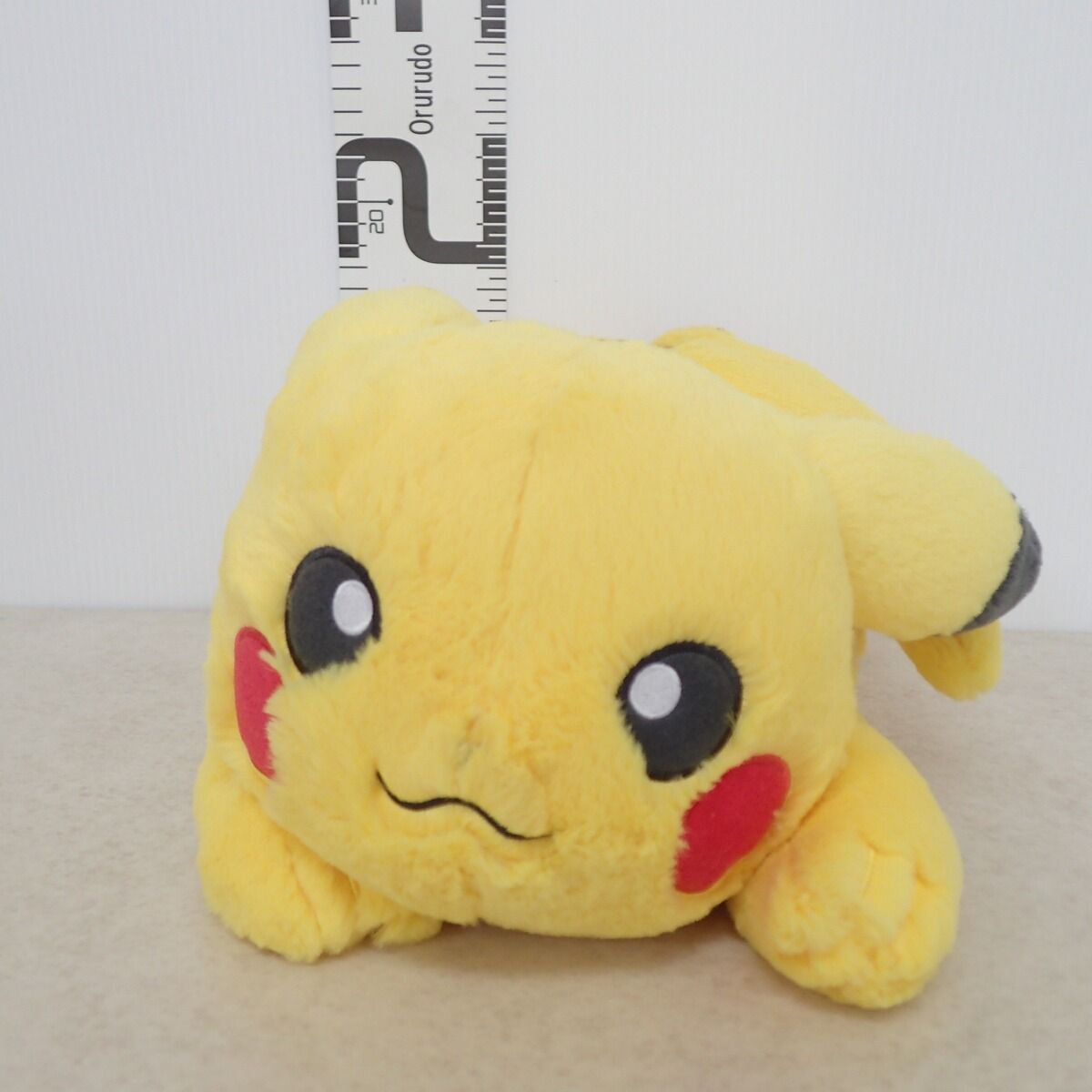 ポケモンセンター ふわふわ抱きぬいぐるみ ピカチュウ 紙タグ付き ポケットモンスター