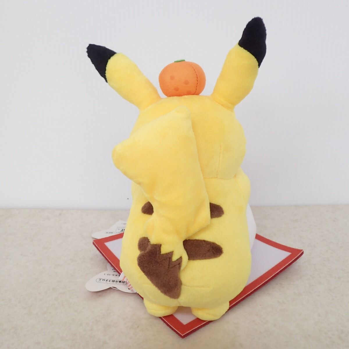 ポケモンセンター ぬいぐるみ ピカチュウと鏡餅 紙タグ付き