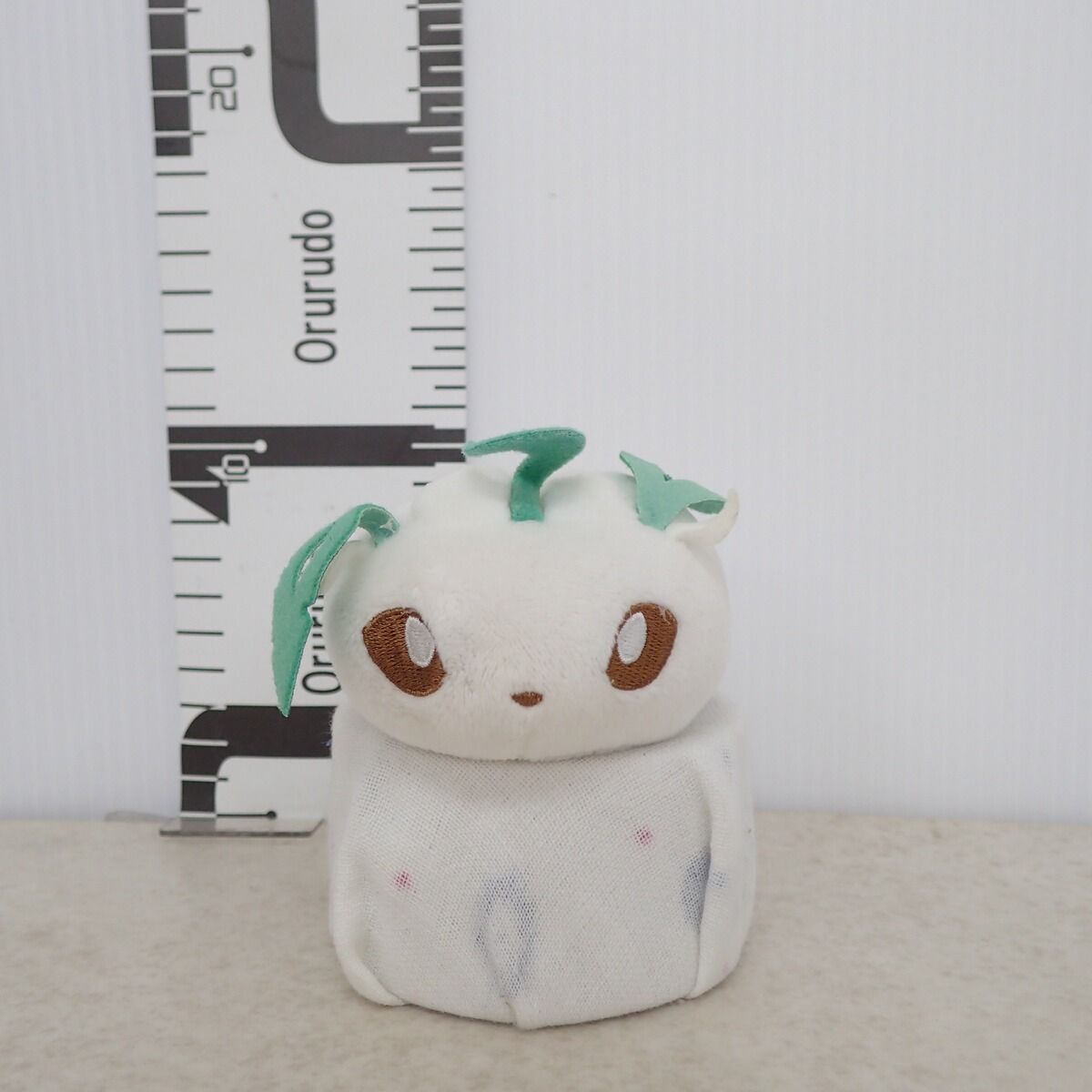 ポケモンセンター もちむにぬいぐるみ リーフィアの雪うさぎ 紙タグ無 