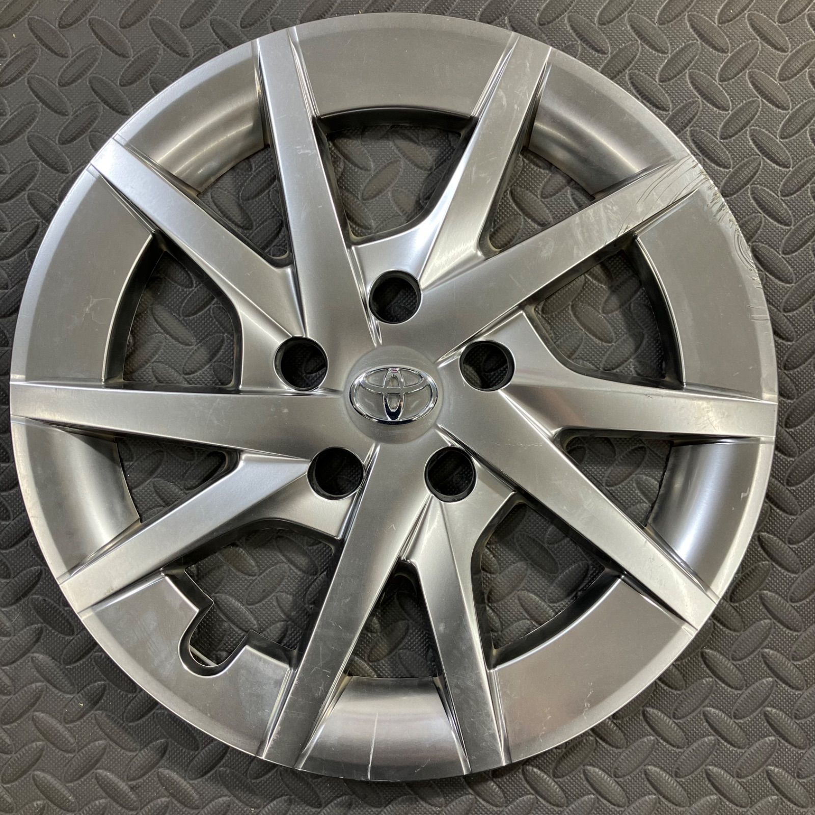 トヨタ プリウスα 40系 ハイグロス ホイールキャップ 1枚 純正 中古 