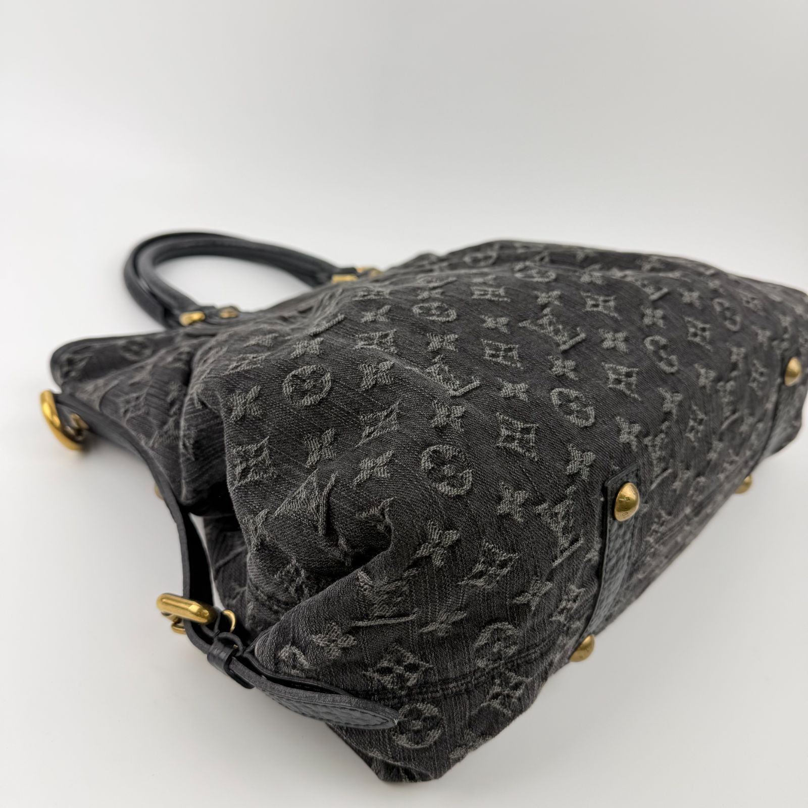 中古】Louis Vuitton ルイヴィトン モノグラム ネオカヴィMM M95351