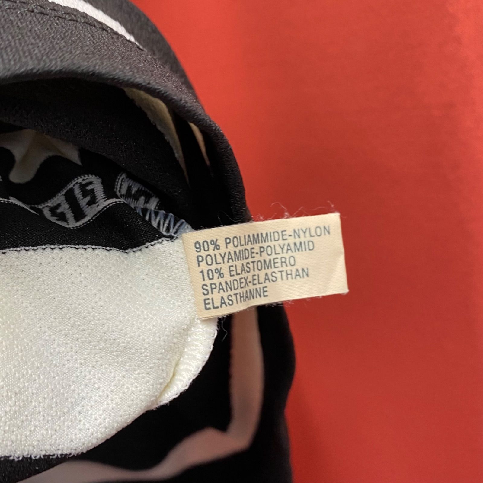 FENDI フェンディ タンクトップ ノースリーブ ボーダー ズッカ