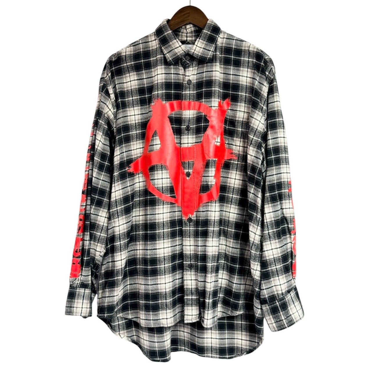 ヴェトモン　アナーキー　チェックロゴシャツ vetements VETEMENTS（ヴェトモン） メンズ チェックシャツ シャツ トップス
