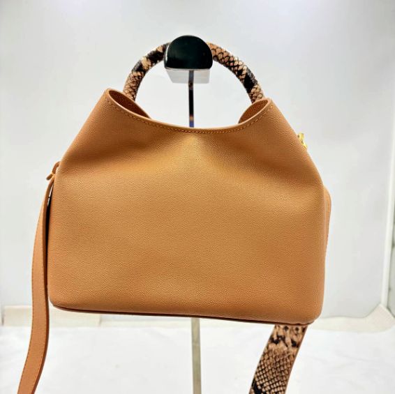 ✨大幅値下げ✨‼️】極美品✨2WAY仕様 Elleme Paris エレメ レザー 