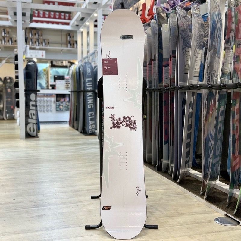 即納】レディース スノーボード 板 型落ち 旧モデル 139cm ROME HYPE
