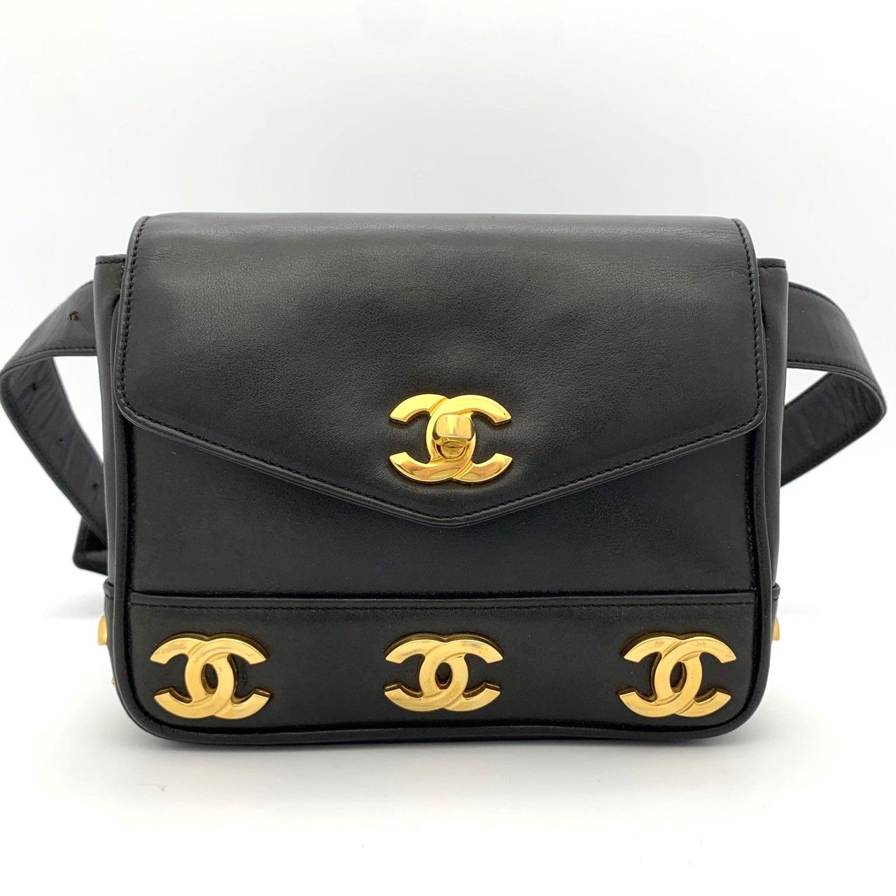 CHANEL シャネル ウエストバッグ トリプル ココマーク レザー ブラック レディース