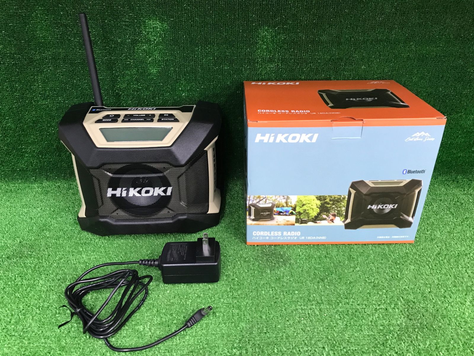 【中古品】【0906】HiKOKI(ハイコーキ) 14.4V/18V共用 充電式 ラジオ UR18DA 小型 軽量 AC100V使用可 サンドベージュ 蓄電池・充電器別売 UR18DA(NNB)　IT8HZ2ULMKUJ