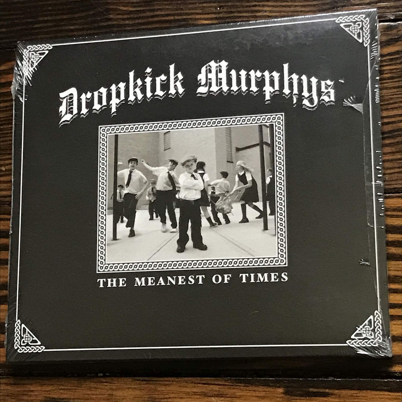【CD】Meanest of Times