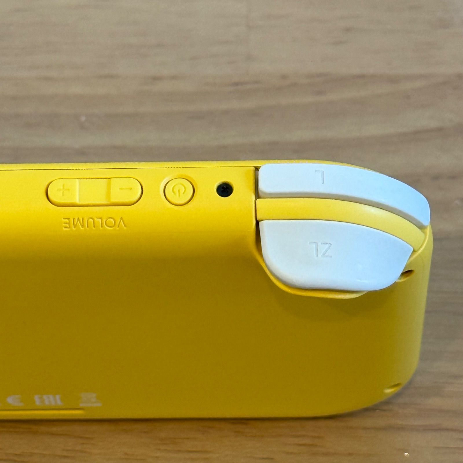 5-136 Switch LITE イエロー 完動品 - メルカリ