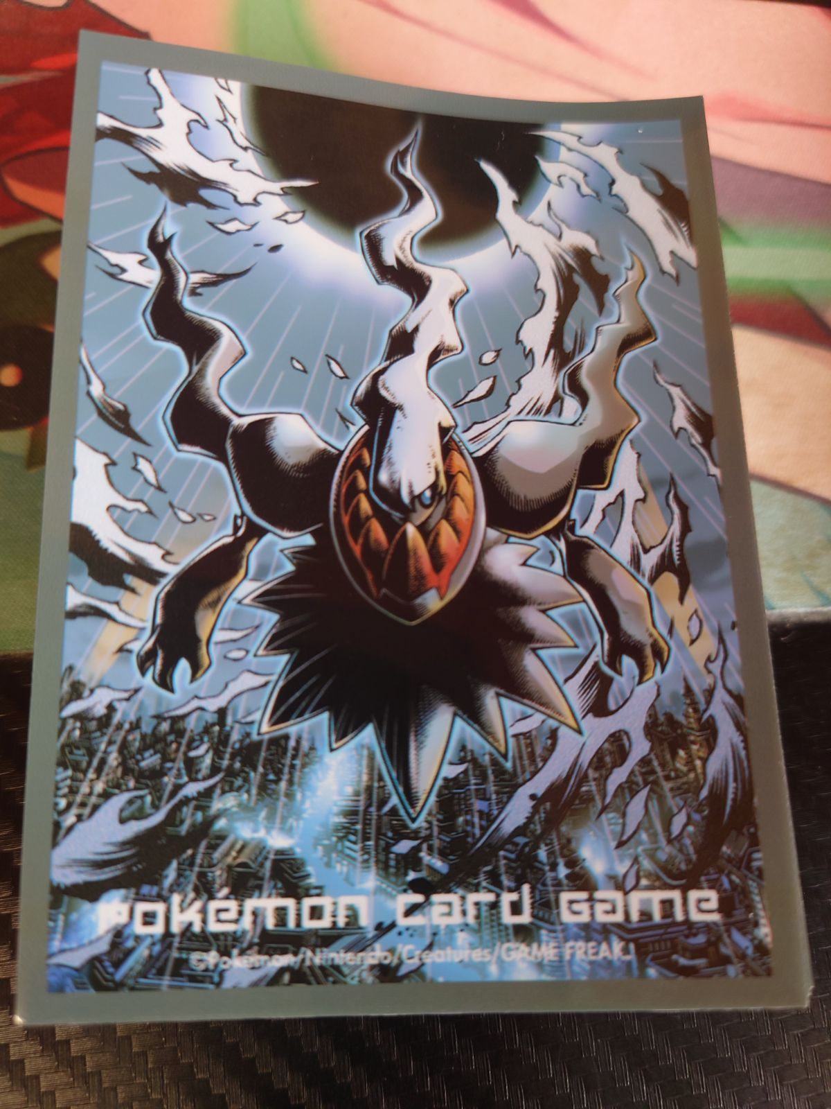 ダークライ　スリーブ　デッキシールド Amazon.co.jp: ポケモンカードゲーム デッキシールド ダークライ : ホビー
