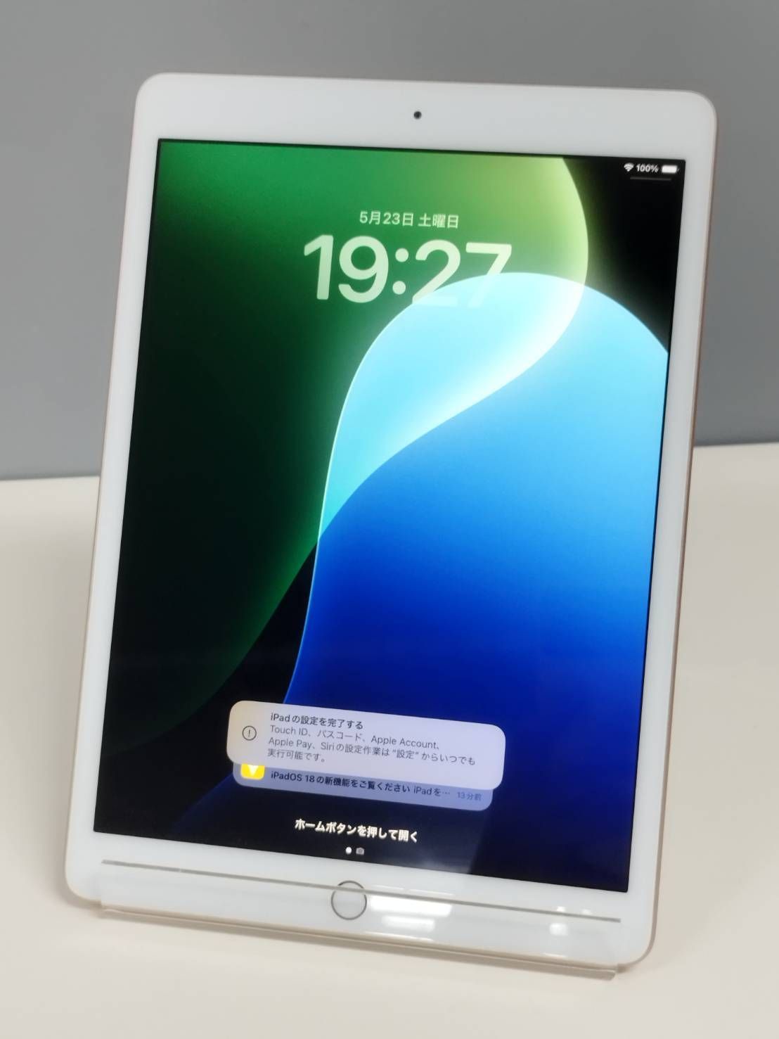 良品】iPad 第7世代/10.2インチ/Wi-Fi/A2197/128GB〈NW792J/A
