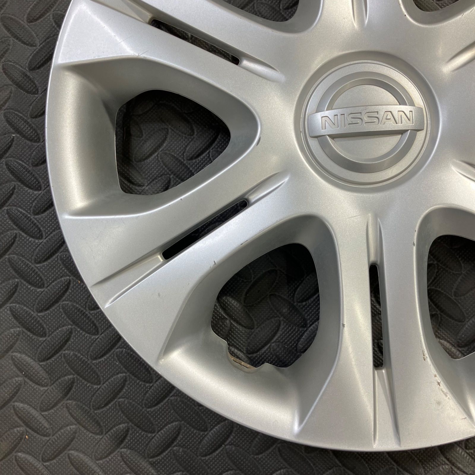 ニッサン ノート ホイールキャップ ホイールカバー 純正 中古部品 