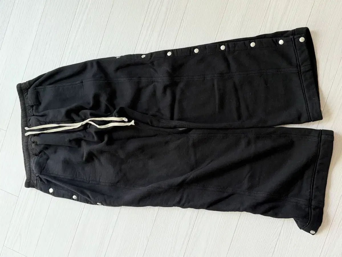 リック オウエンス ダークシャドウ プーさん パンツ 商品 出品