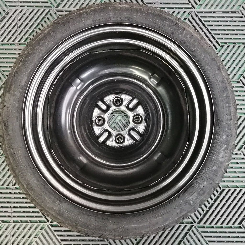 トヨタ ラクティス スペアタイヤ 125/70D16 100-4H - メルカリ