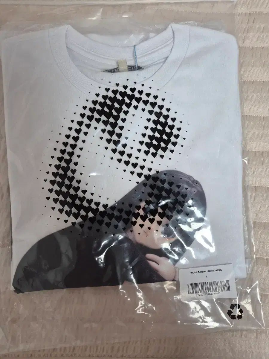 (新品) ISSEY MIYAKE イッセイミヤケ Tシャツ