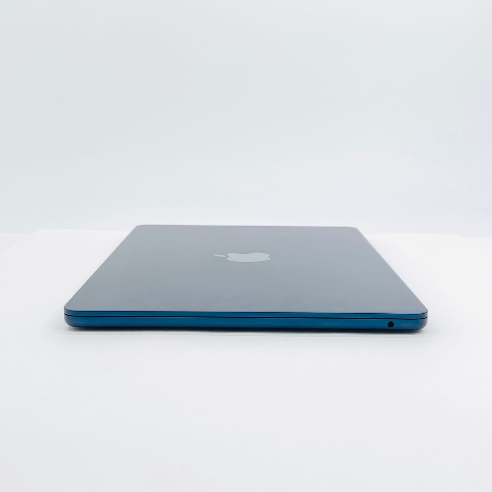 Apple MacBook Air Liquid Retina 13.6インチ (Mid 2022) M2 8コア