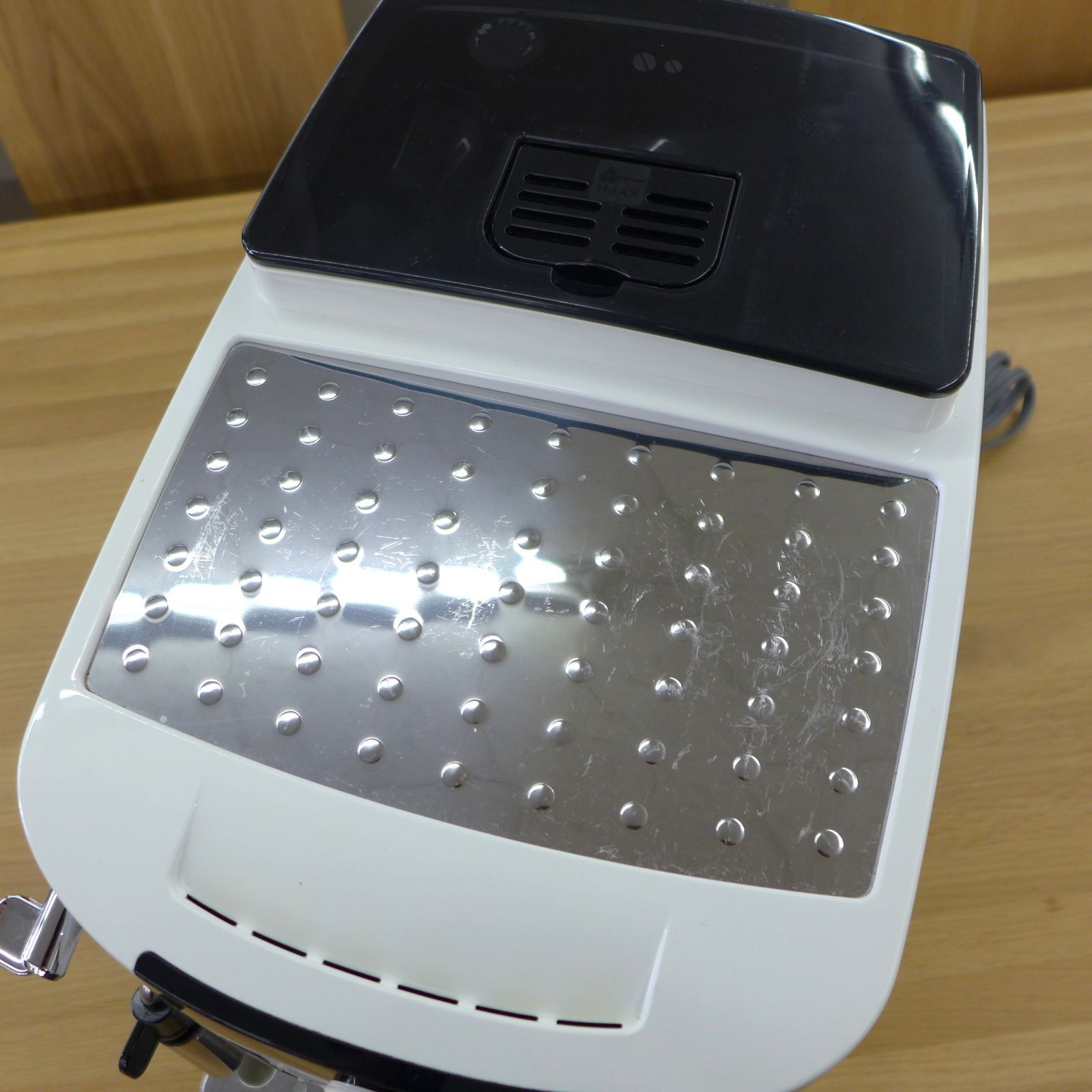 中古品 デロンギ マグニフィカS ECAM22112W 全自動エスプレッソマシン